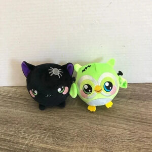 Claire’s  Exclusive Halloween Squeezamals